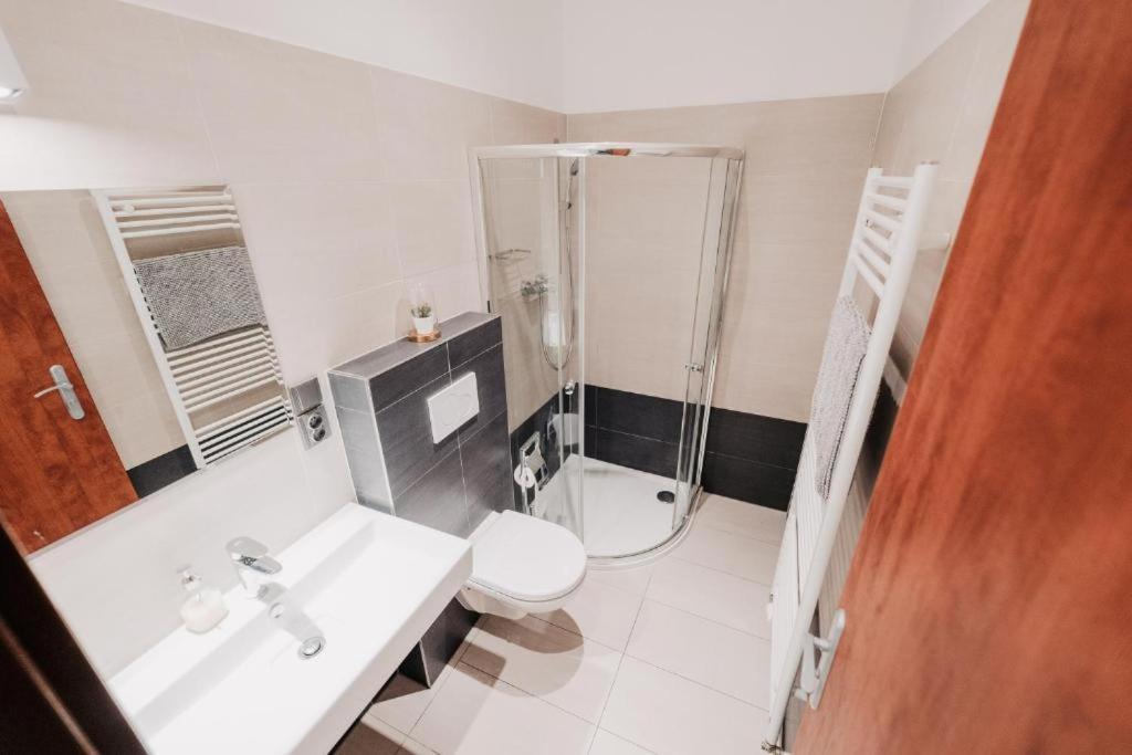 Citybeat Apartments, 400M From The Square Plzeň Exterior foto