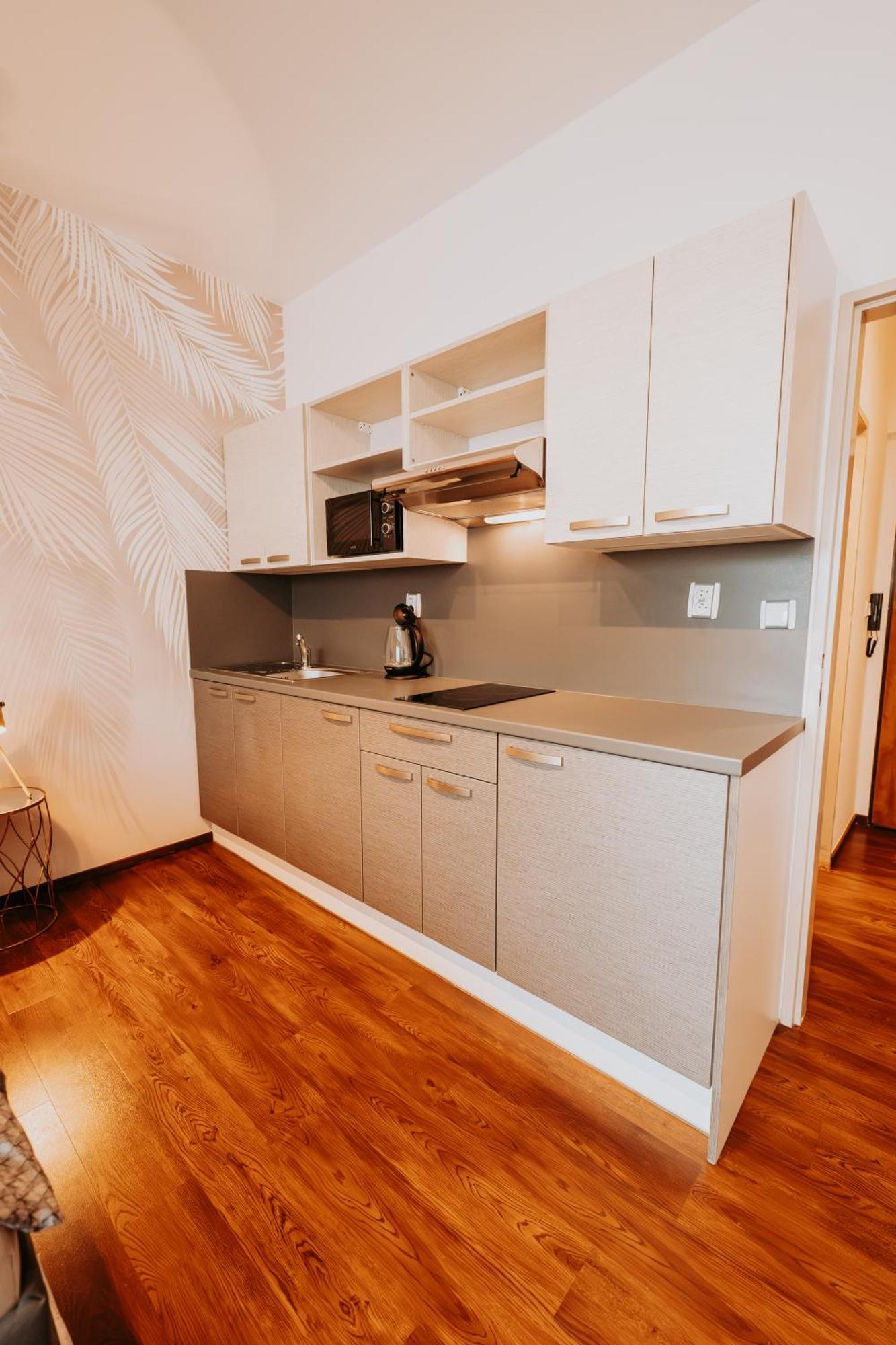 Citybeat Apartments, 400M From The Square Plzeň Exterior foto